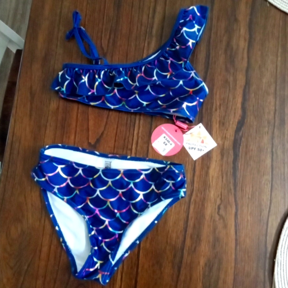 Girl's Bikini new never worn
